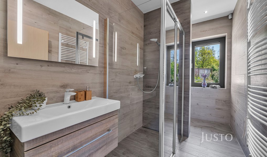 Prodej domu 188 m² s pozemkem 3 413 m², Stará Huť – náhled fotky 27