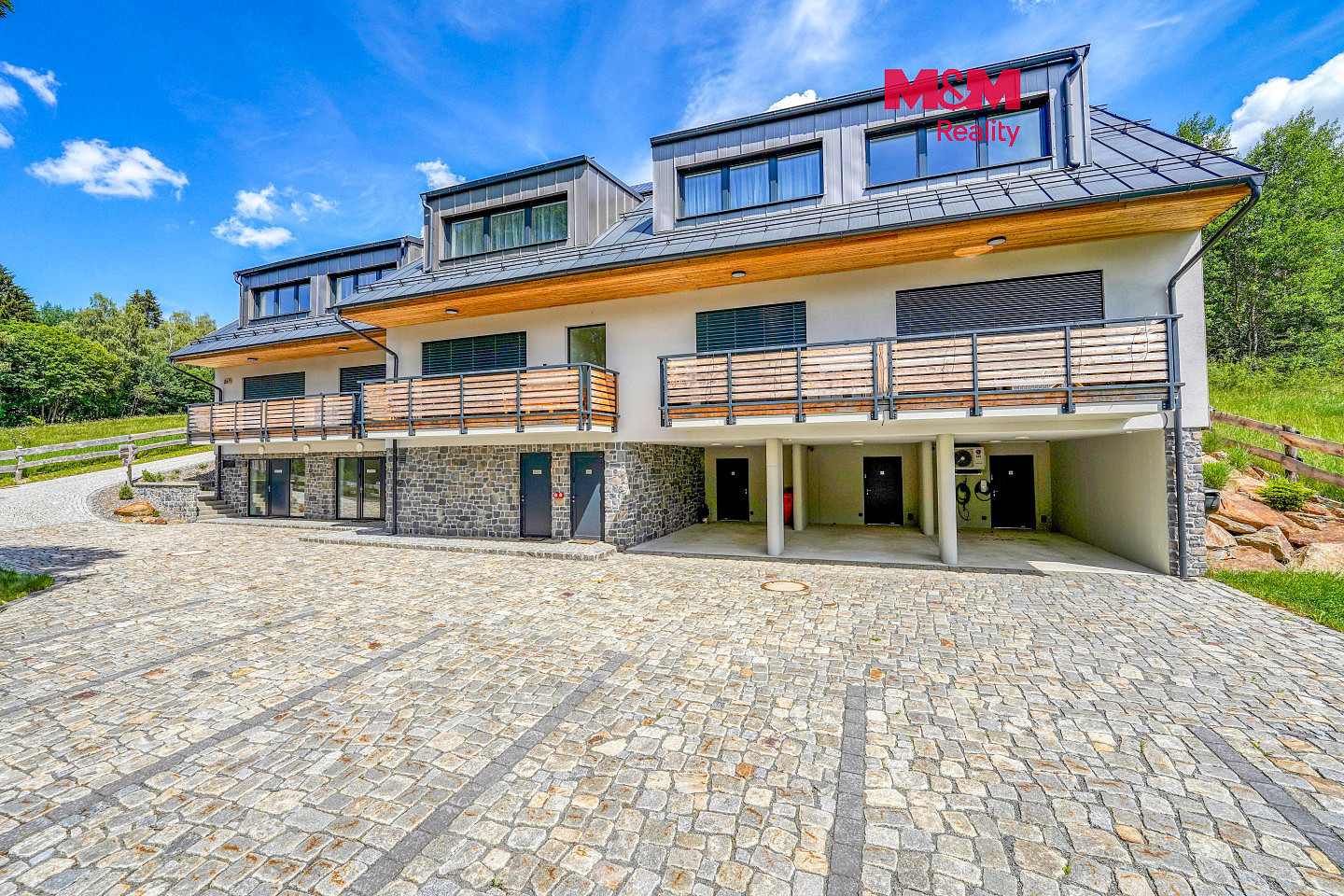 Prodej bytu 2+kk 63 m²