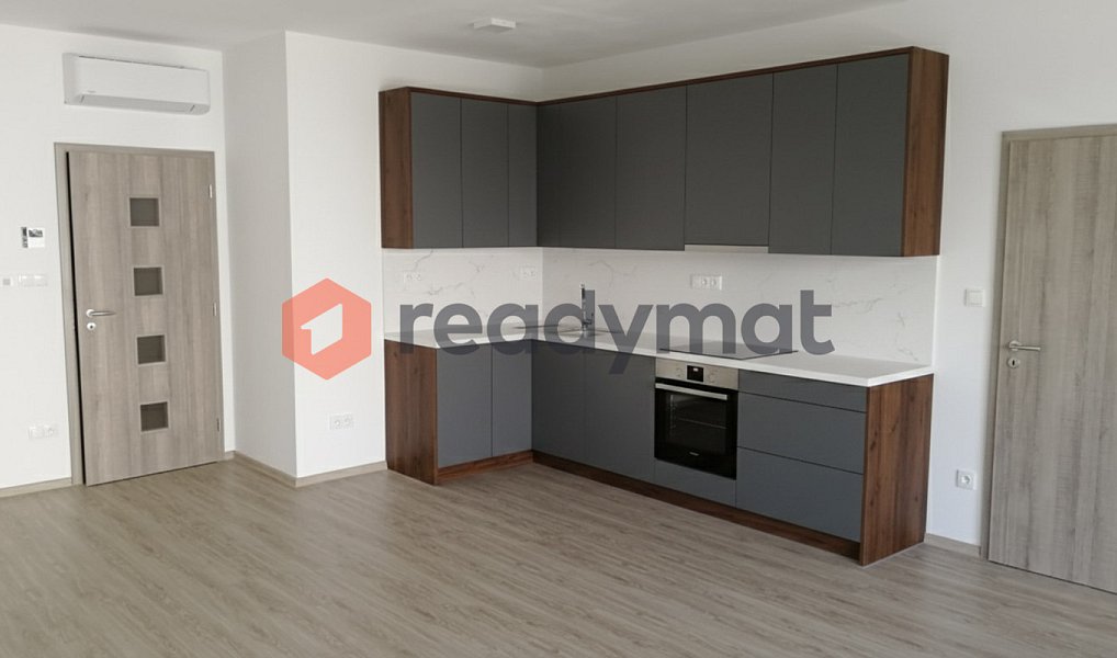 Prodej bytu 2+kk 49 m², Hodonín – náhled fotky 3