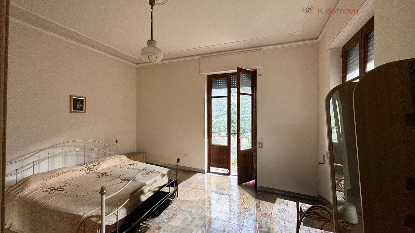 Prodej domu 130 m² s pozemkem 3 000 m² — photo 2
