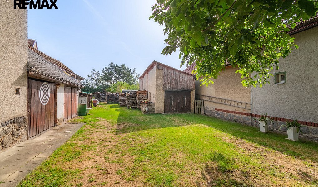 Prodej domu 173 m² s pozemkem 1 876 m², Mladý Smolivec – náhled fotky 51
