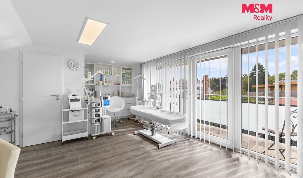 Prodej domu 190 m² s pozemkem 573 m², Lázně Toušeň – náhled fotky 29