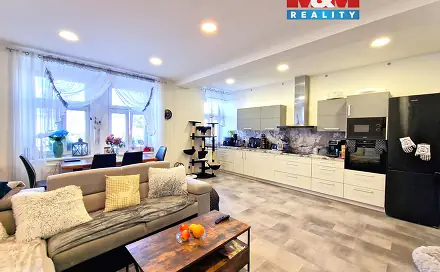 Prodej bytu 2+kk 57 m², náměstí Svaté Trojice, Opava - Předměstí