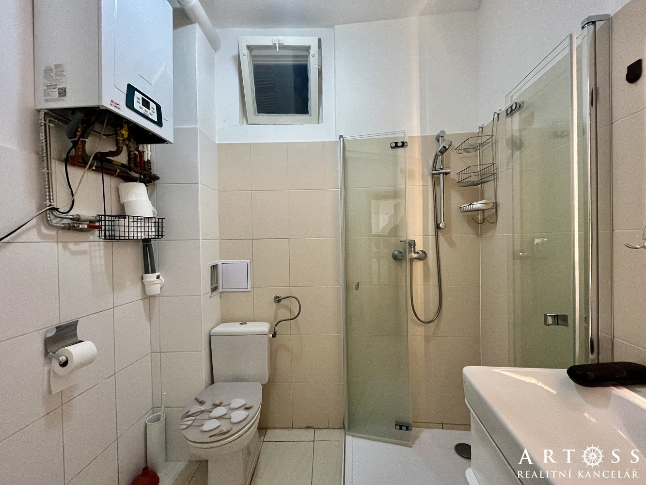 Pronájem bytu 2+1 64 m² – pohled 4