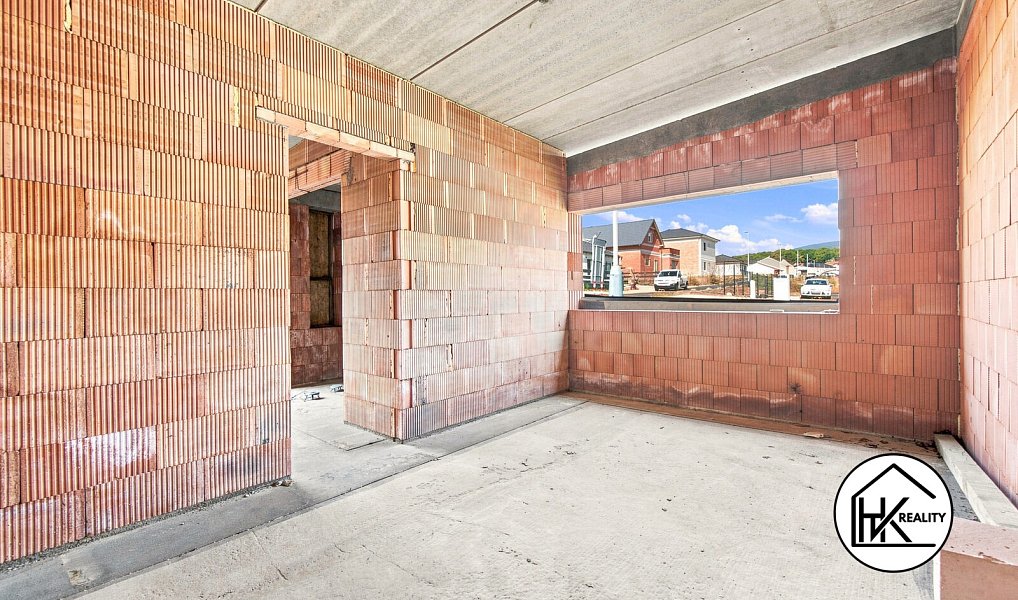 Prodej domu 268 m² s pozemkem 1 122 m², Dubí – náhled fotky 14