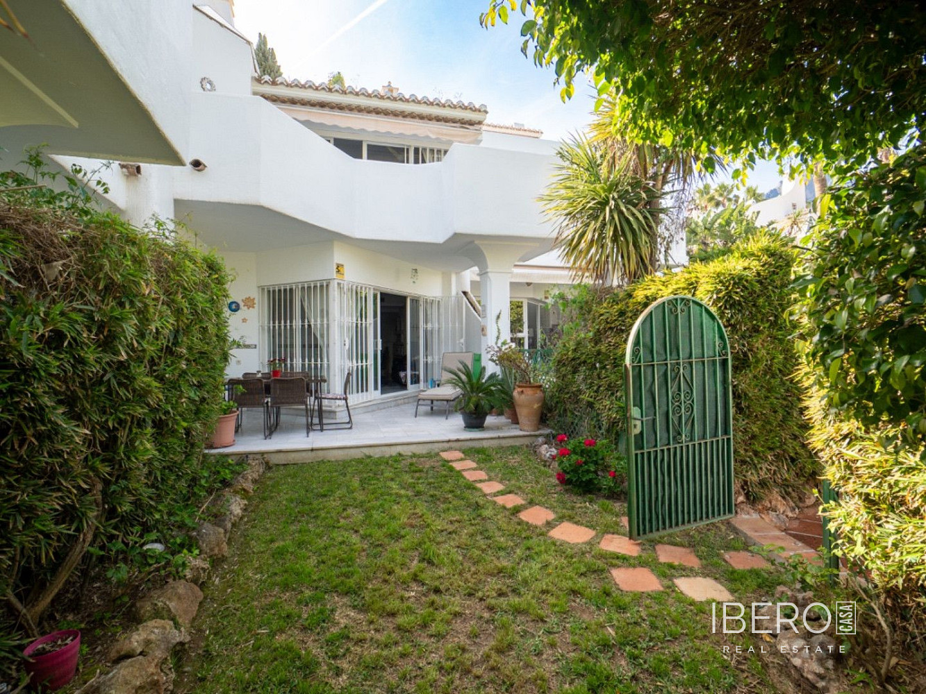 Casa 4+kk – Málaga, Vistafranca, Carretera de Cádiz - Més