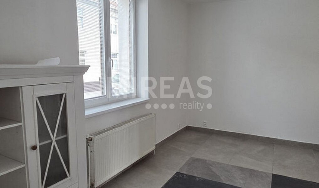 Pronájem domu 150 m² s pozemkem 190 m², Nymburk – náhled fotky 3