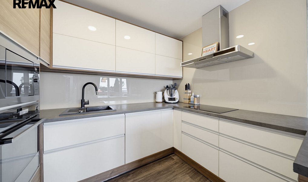 Prodej bytu 4+kk 116 m², Praha – náhled fotky 7