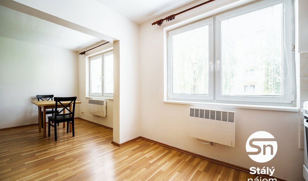 Pronájem bytu 3+kk 68 m², Milovice – náhled fotky 4