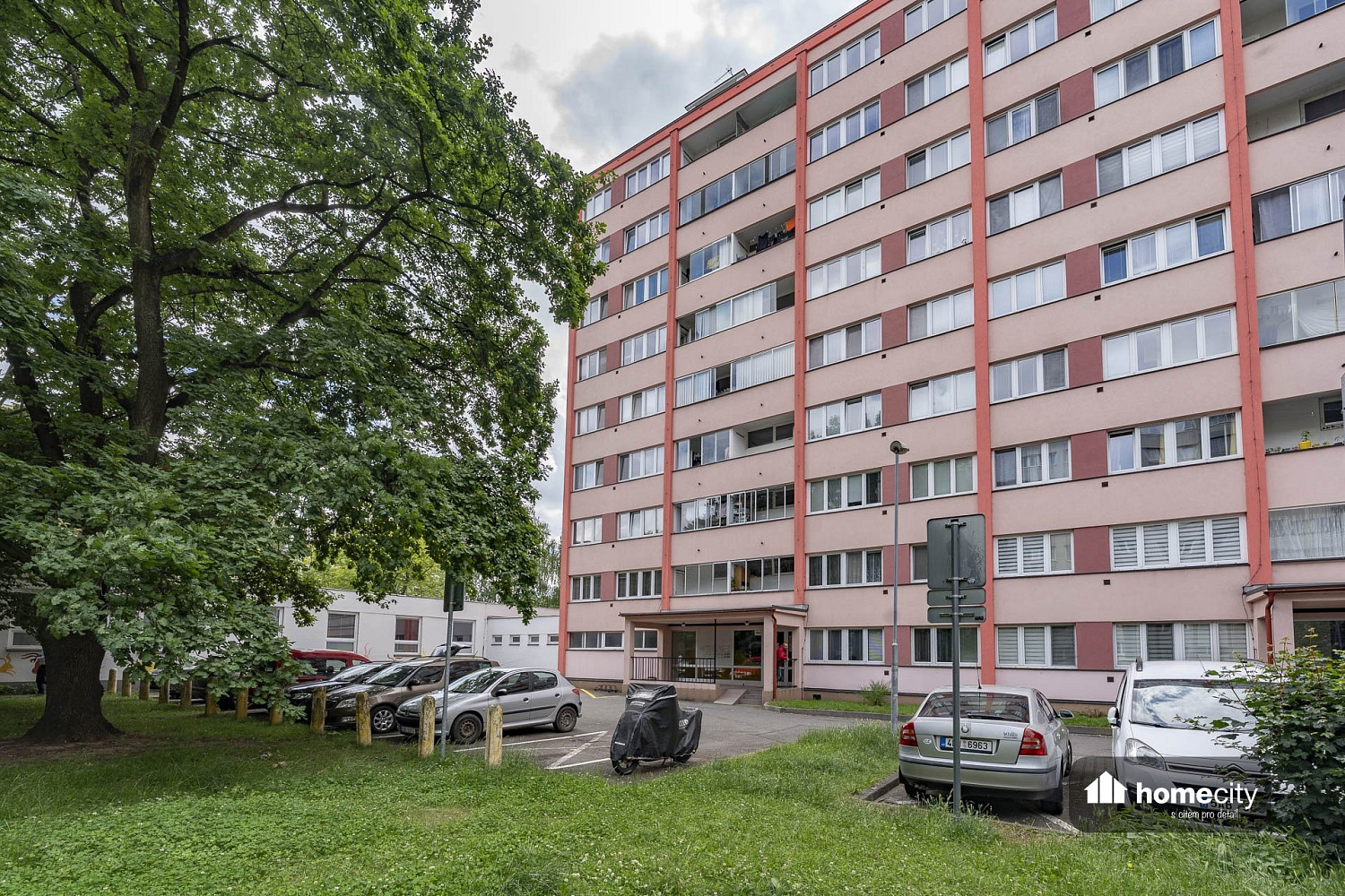 Prodej bytu 1+kk 29 m² — photo 3