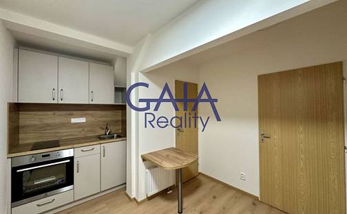 Pronájem bytu 2+1 58 m², Kyjov, okres Hodonín