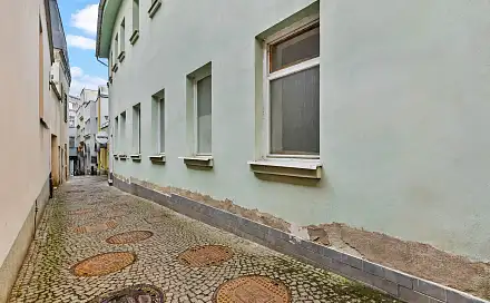 Prodej komerčního objektu (jiného typu) 122 m²