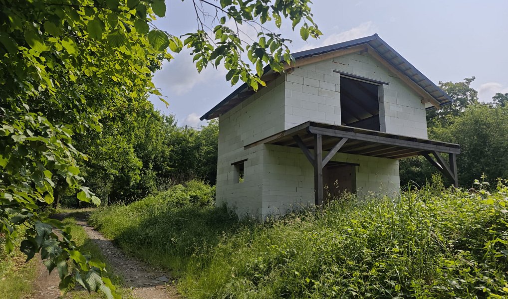 Prodej zahrady 1 000 m², Jílové u Prahy – náhled fotky 3