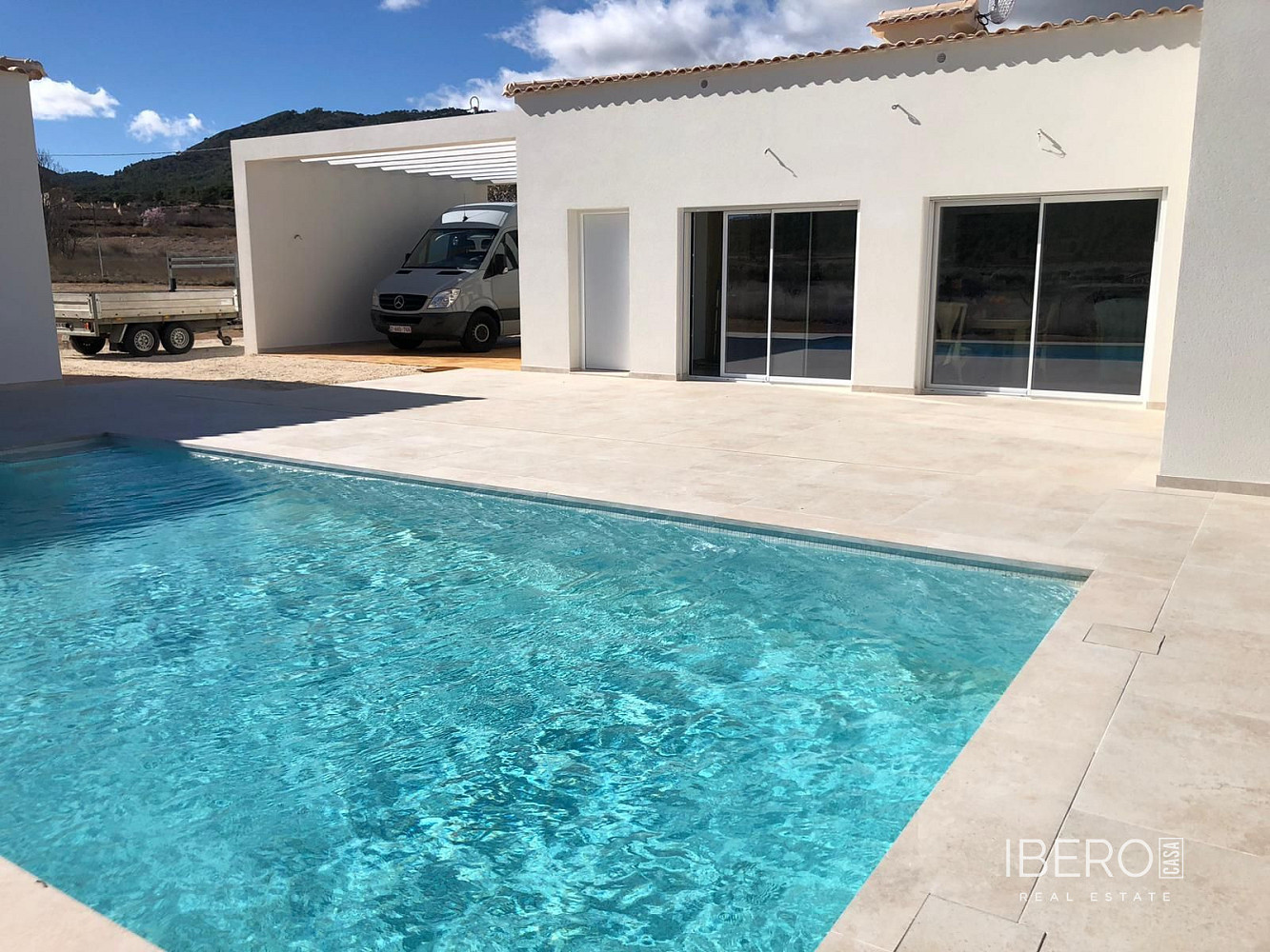 Prodej domu 139 m² s pozemkem 10 249 m² — photo 2