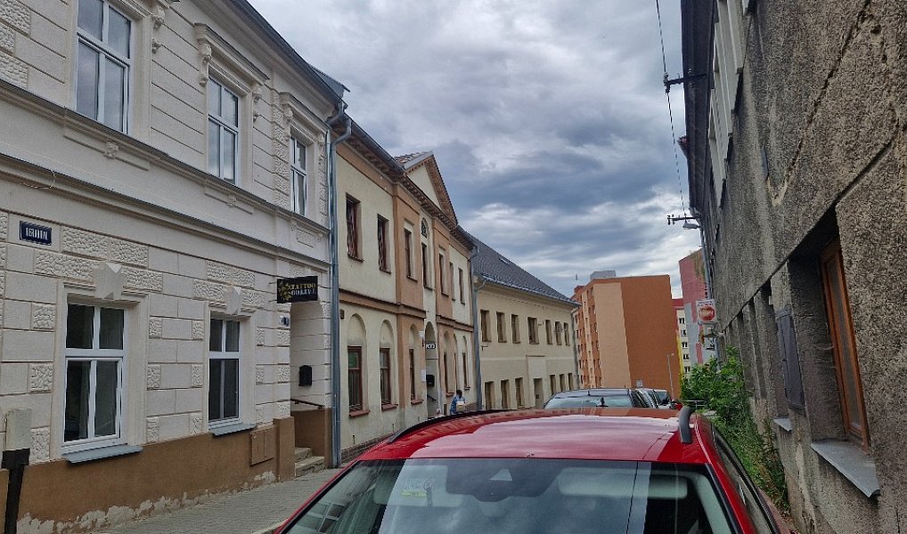 Pronájem obchodních prostor 60 m², Bruntál – fotka 1 z 14