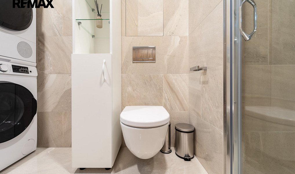 Pronájem bytu 1+kk 33 m², Praha – náhled fotky 14