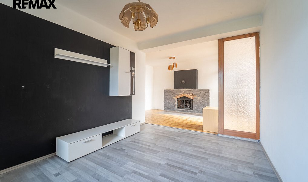 Prodej domu 234 m² s pozemkem 999 m², Týnec nad Labem – náhled fotky 27