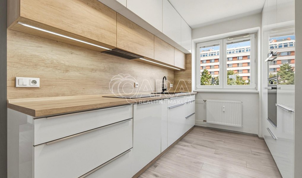 Prodej bytu 2+1 55 m², Hradec Králové – náhled fotky 7
