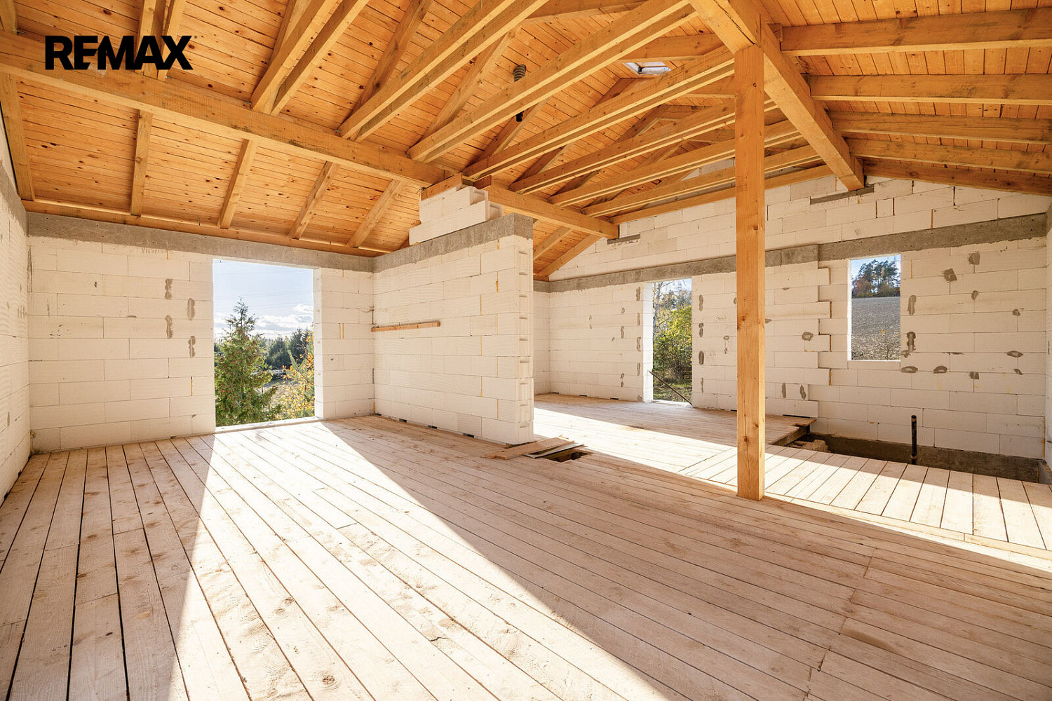 Prodej domu 210 m² s pozemkem 2 055 m² – fotografie 5