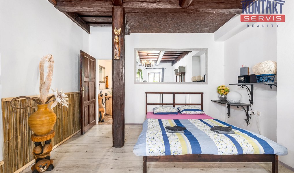 Pronájem bytu 1+kk 50 m², Prachatice – fotka 1 z 9