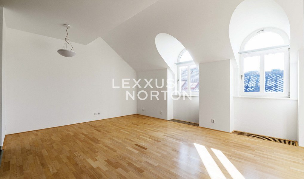 Pronájem bytu atypického 90 m², Praha – náhled fotky 6
