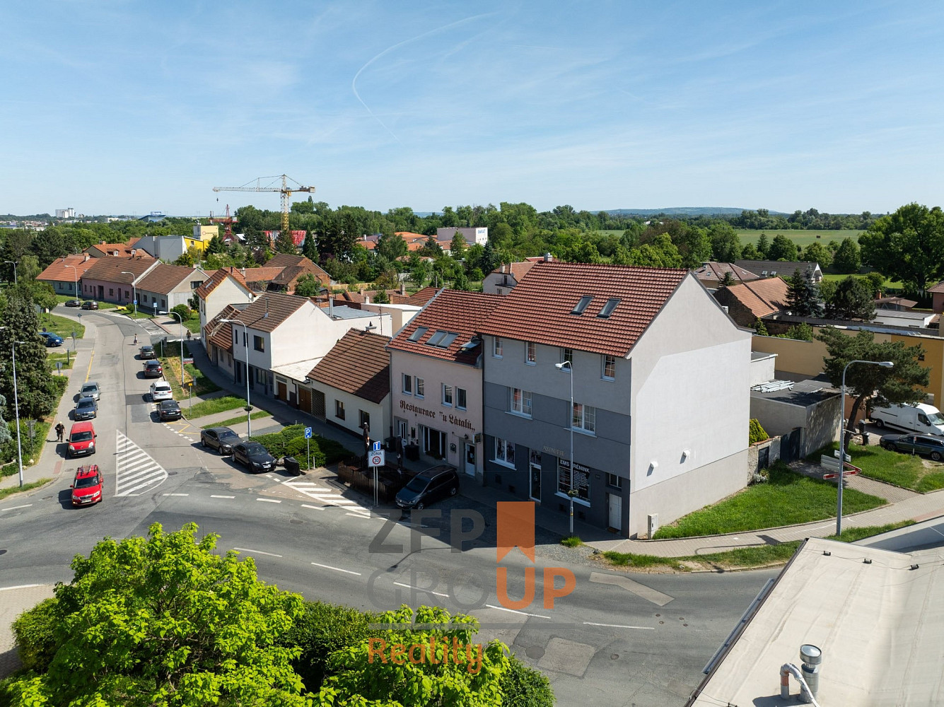 Prodej domu 417 m² s pozemkem 210 m² – pohled 2