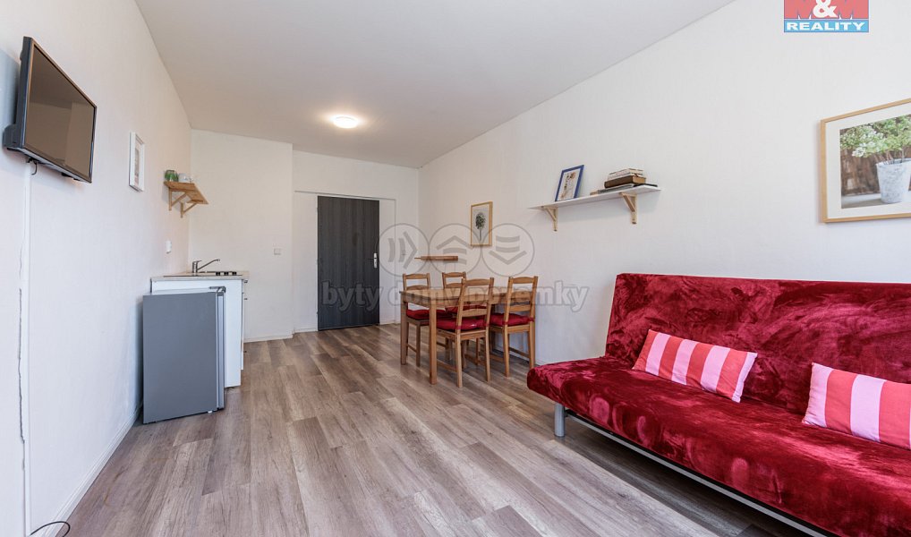 Prodej domu 293 m² s pozemkem 853 m², Vejprty – náhled fotky 22
