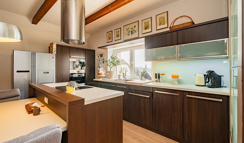 Prodej domu 147 m² s pozemkem 858 m², Unhošť – náhled fotky 16