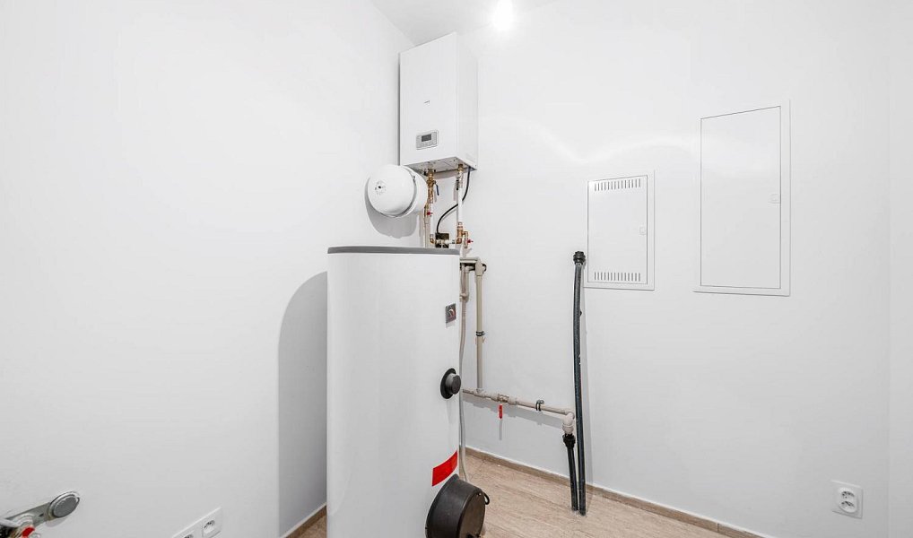 Prodej domu 214 m² s pozemkem 1 127 m², Březová – náhled fotky 13