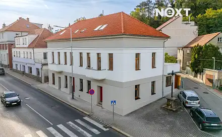 Prodej bytu 1+1 32 m², Elišky Přemyslovny, Praha 5 - Zbraslav