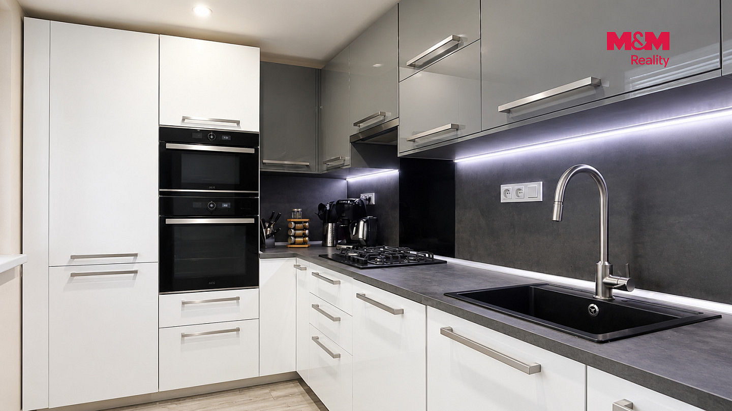 Prodej bytu 3+1 73 m² — photo 3