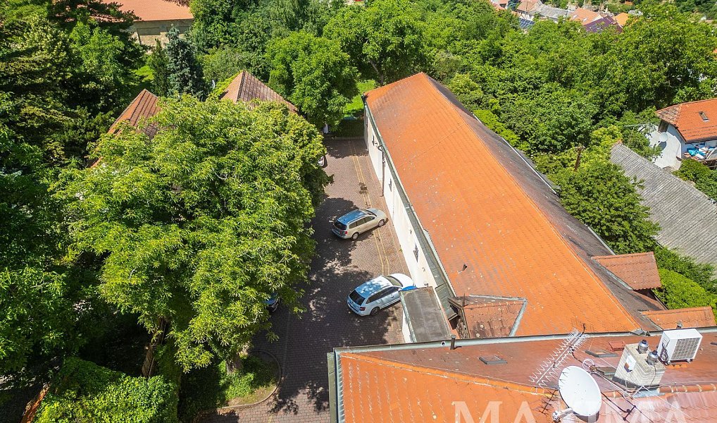 Prodej domu 250 m² s pozemkem 1 117 m², Praha – náhled fotky 8