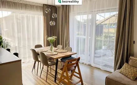 Prodej domu 114 m² s pozemkem 726 m², Semín, okres Pardubice