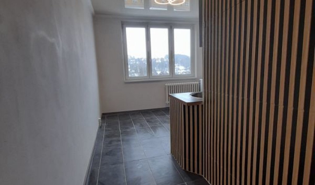 Prodej bytu 1+1 40 m², Loket – náhled fotky 9