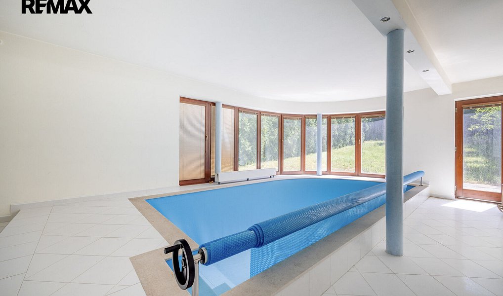 Prodej domu 358 m² s pozemkem 1 101 m², Praha – náhled fotky 11