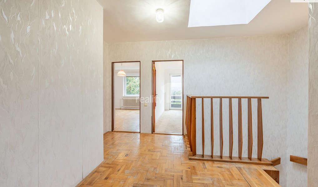 Prodej domu 226 m² s pozemkem 355 m², Praha – náhled fotky 20