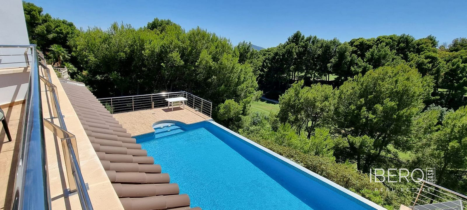 Prodej domu 980 m² s pozemkem 2 400 m² — photo 3