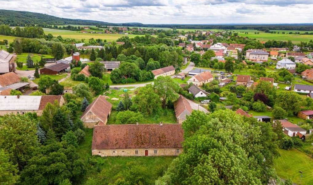 Prodej domu 250 m² s pozemkem 11 187 m², Bolehošť – náhled fotky 7