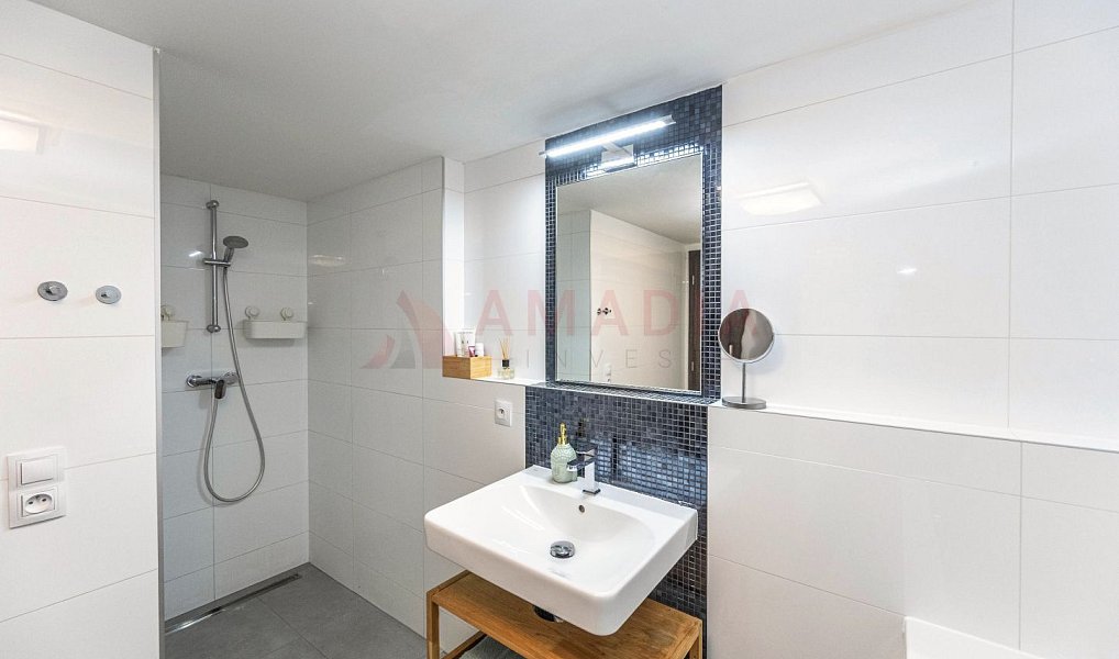 Prodej bytu 1+kk 80 m², Praha – náhled fotky 13