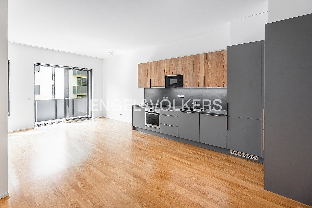 Pronájem bytu 2+kk 68 m²