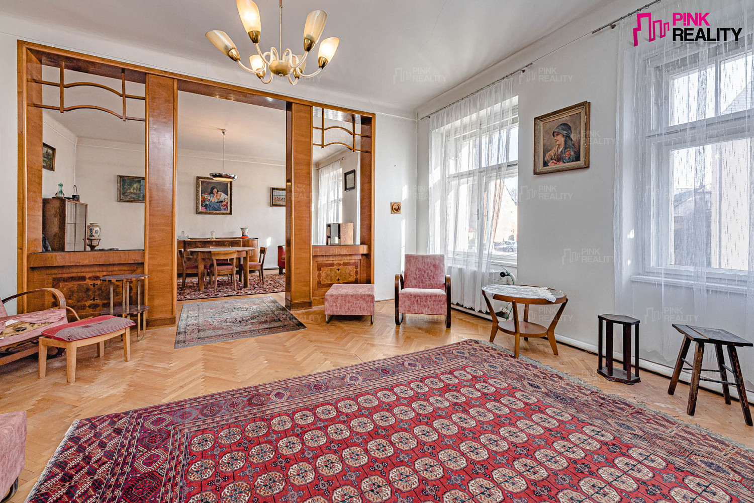 Prodej nájemního domu, činžáku 909 m² – fotografie 2