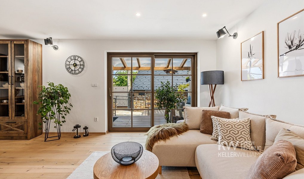 Prodej domu 180 m² s pozemkem 923 m², Račice – náhled fotky 3