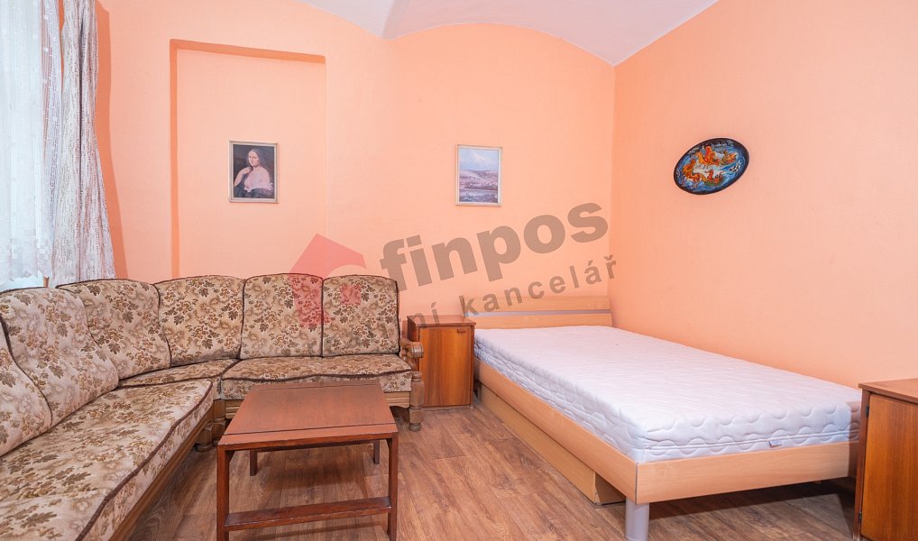 Prodej ubytovacího objektu 370 m², Smržovka – náhled fotky 9