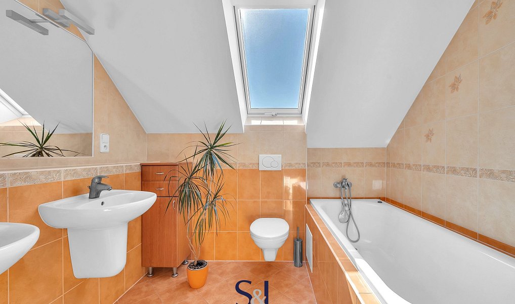 Prodej domu 150 m² s pozemkem 531 m², Jičín – náhled fotky 15