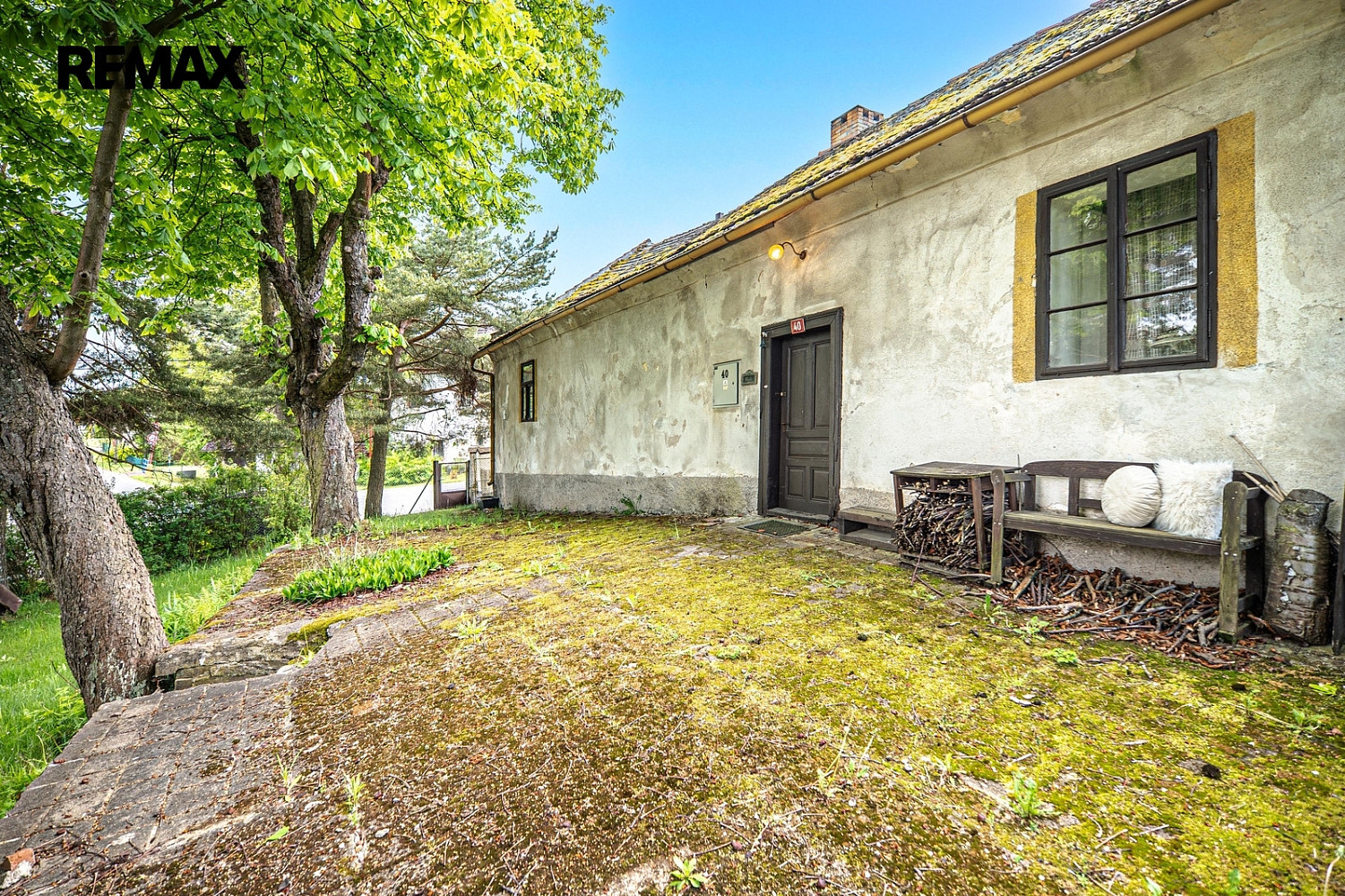 Prodej domu 200 m² s pozemkem 1 264 m²