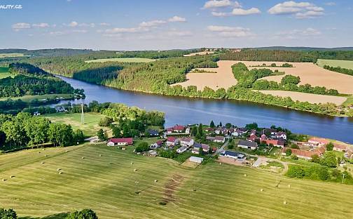 Prodej stavebního pozemku 912 m², Hluboká nad Vltavou - Purkarec, okres České Budějovice