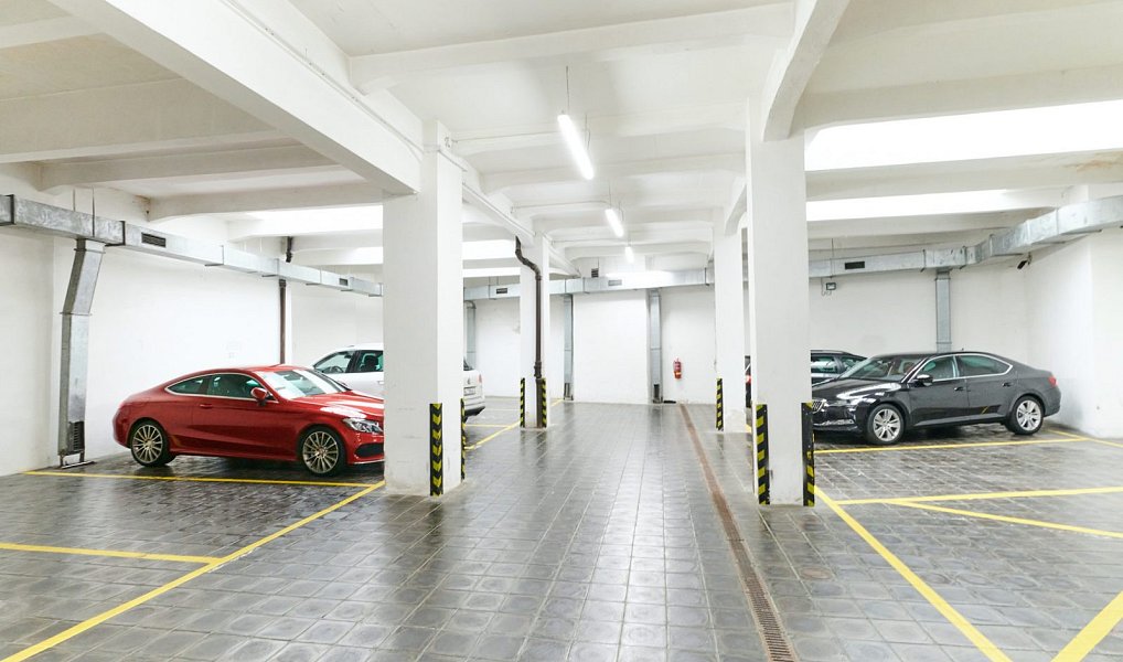 Pronájem kanceláře 180 m², Praha – náhled fotky 10
