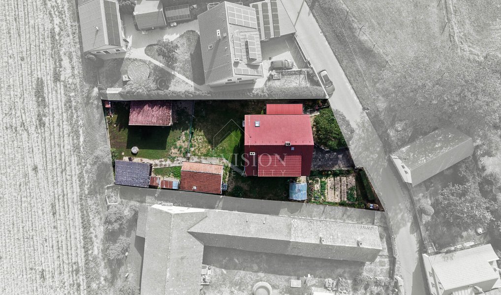 Prodej domu 200 m² s pozemkem 886 m², Kučeř – náhled fotky 16