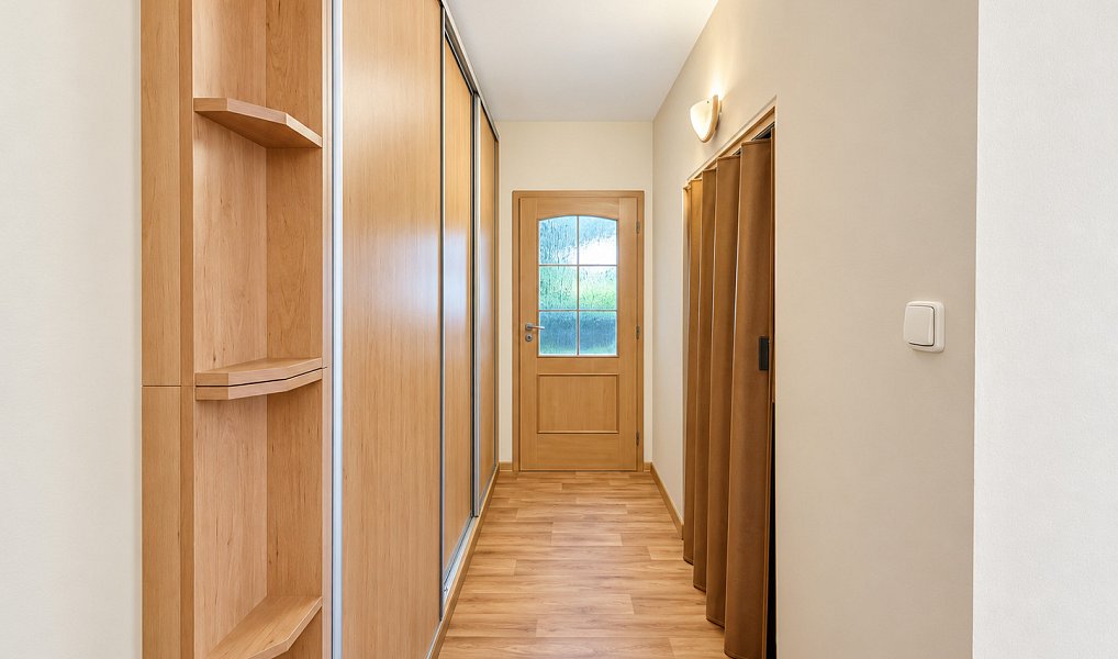 Prodej bytu 3+1 76 m², Jirkov – náhled fotky 24