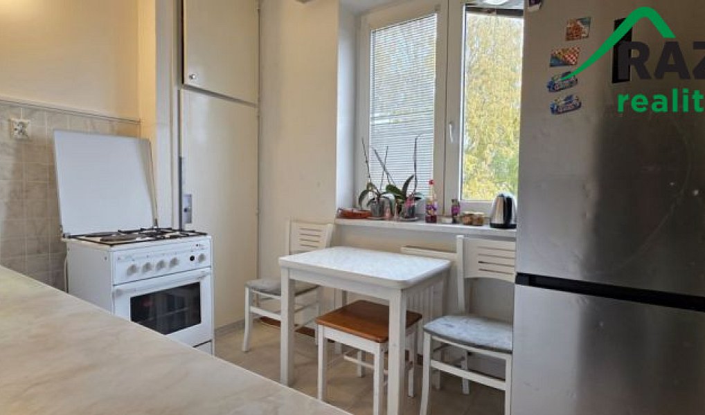 Prodej bytu 3+1 56 m², Tachov – náhled fotky 2